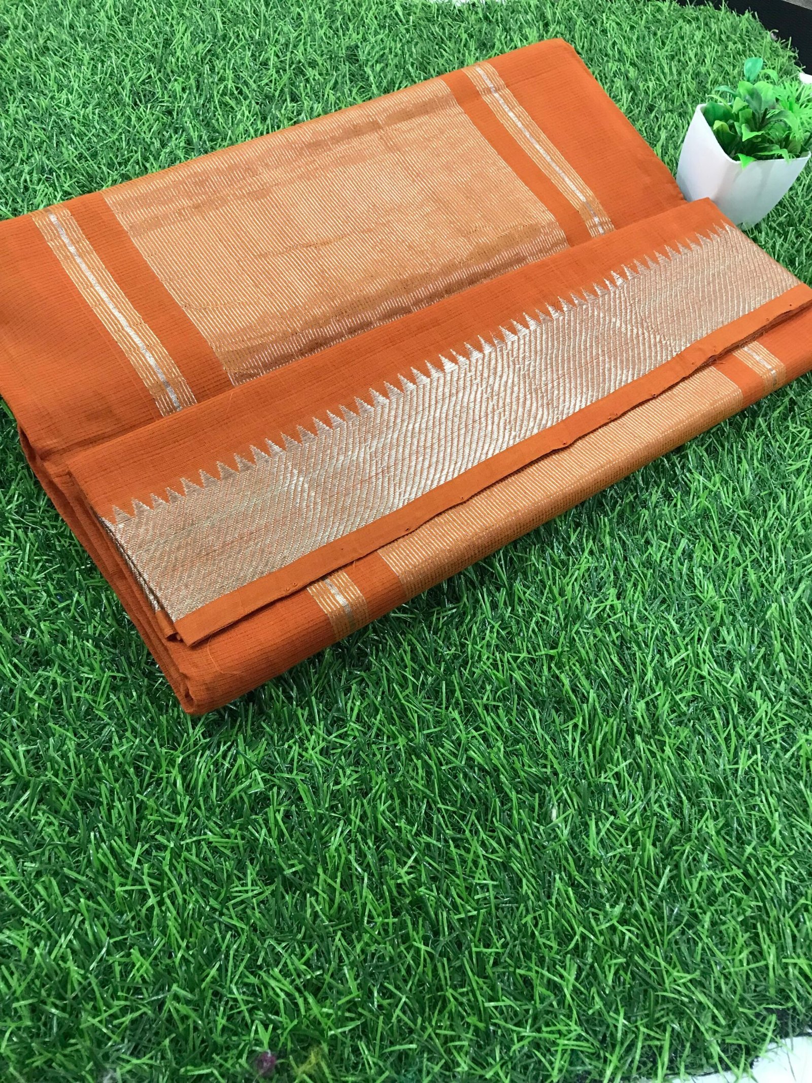 Nizam Border Linemissing Saree