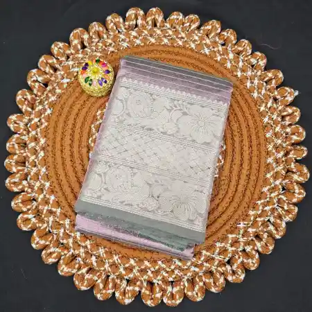 Light Violet Mangalagiri HandLoom Silk Cotton Blend 300k Border Zari Checks Saree