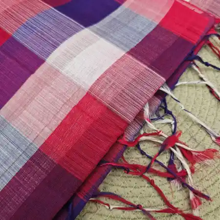 White With Red Mangalagiri Handloom Cotton Big Checks Saree