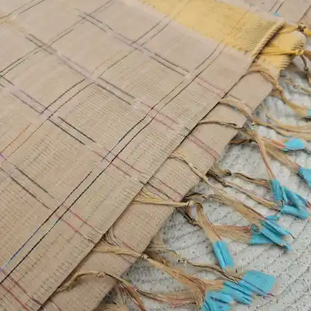 Baige Mangalagiri Handloom Cotton Ikkat Checks Saree