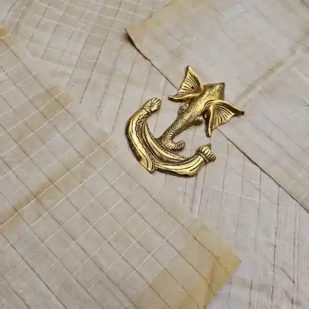 Baige Mangalagiri Handloom Pure Silk Cotton Blend Small Zari Checks Saree